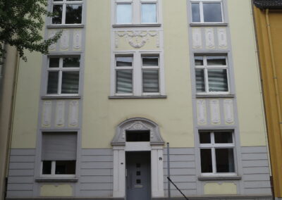 Das Foto zeigt das Haus Körnerstr. 14 im aktuellen Zustand v0n 2018, Heinrich Buhr fotografierte dieses Haus 1943